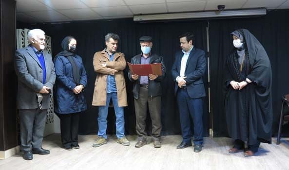 تجلیل از نویسنده اثر نمایشی «دایک»