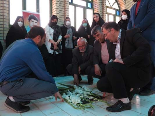 دیدار با خانواده شهید هنرمند« غلامرضا میان‌آبادی»