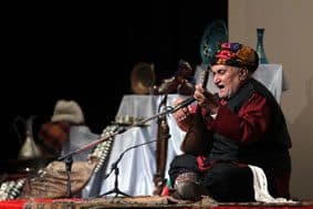 بخشی ها پاسداران بی تکلف هنری آسمانی