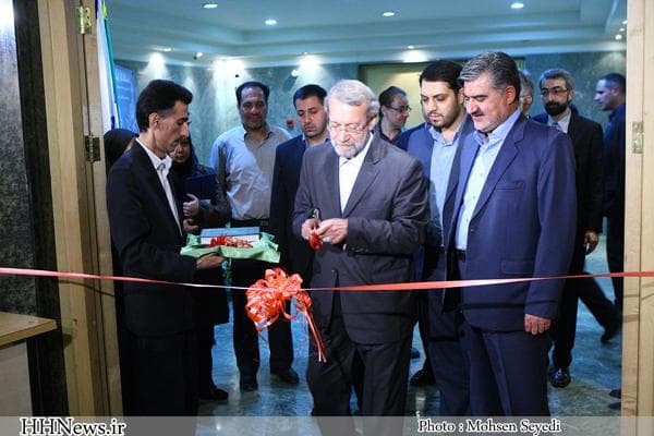 نمایشگاه آثار برگزیده جشنواره کاریکاتور خراسان شمالی در مجلس شورای اسلامی افتتاح شد