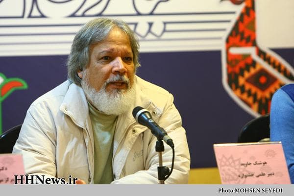 نیاکان ما هنرمندانه به ماه رمضان نگاه می کردند / هنر منقبت خوانی منسوخ شده است