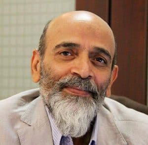 ارتقای جوایز جشنواره کاریکاتور خراسان شمالی سبب افزایش انگیزه هنرمندان می‌شود/23