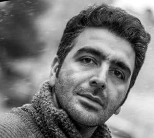 درک صحیح انقلاب و شناخت آرمان‌های آن نخستین رسالت هنرمند انقلابی است/13