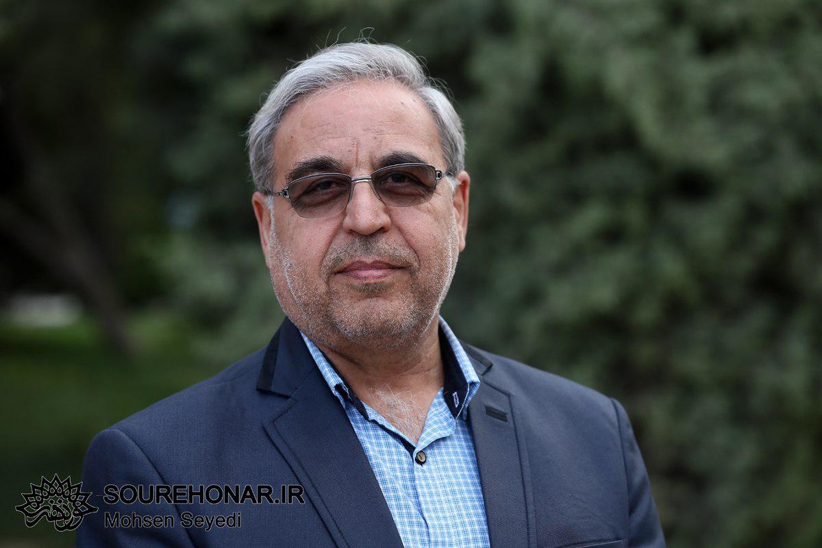 درب حوزه هنری را به روی همه گروههای نمایش بازکردیم