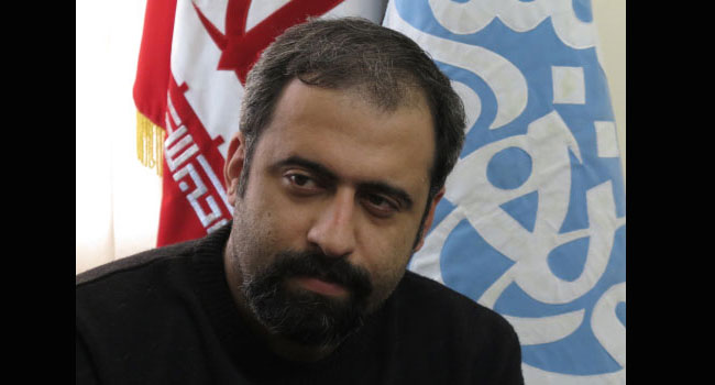 آثار دانشجویان نقد و بررسی می‌شود