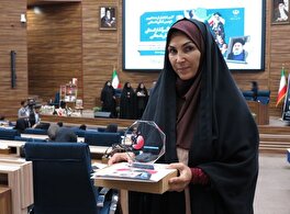 مرضیه براتی به عنوان بانوی تاثیرگذار در حوزه فرهنگ و هنر مورد تقدیر قرار گرفت