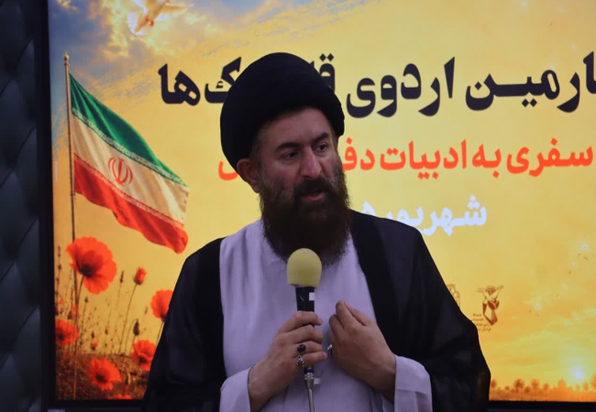 تبیین جایگاه شعر در جنگ روایت‌ها و نقش زیرساخت‌های فکری در چهارمین اردوی «قاصدک‌ها»